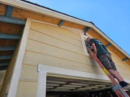 Siding Removal and Disposal in Warm Mineral Springs, FL